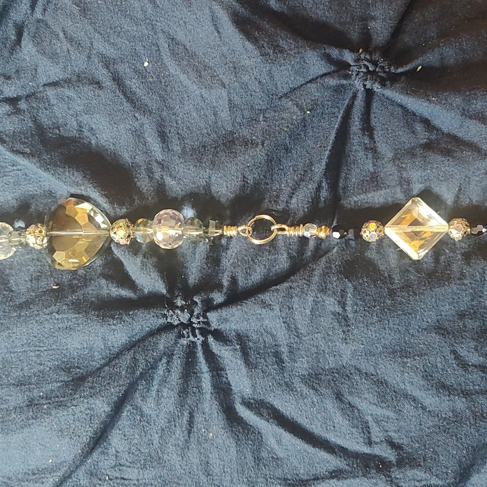 Crystal Hanging Ornament Suncatcher with Heart and Teardrop Accents - Picture 6 of 7